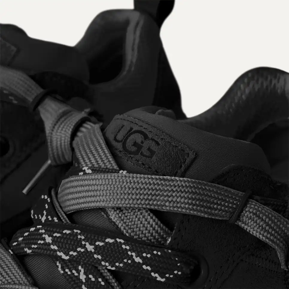 UGG Lowmel Lo Black (Women's)