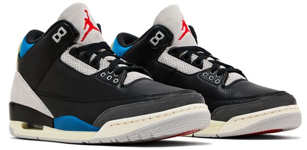 Air Jordan 3 Retro OG 'Rare Air'-Black/Chile Red-Neutral Grey