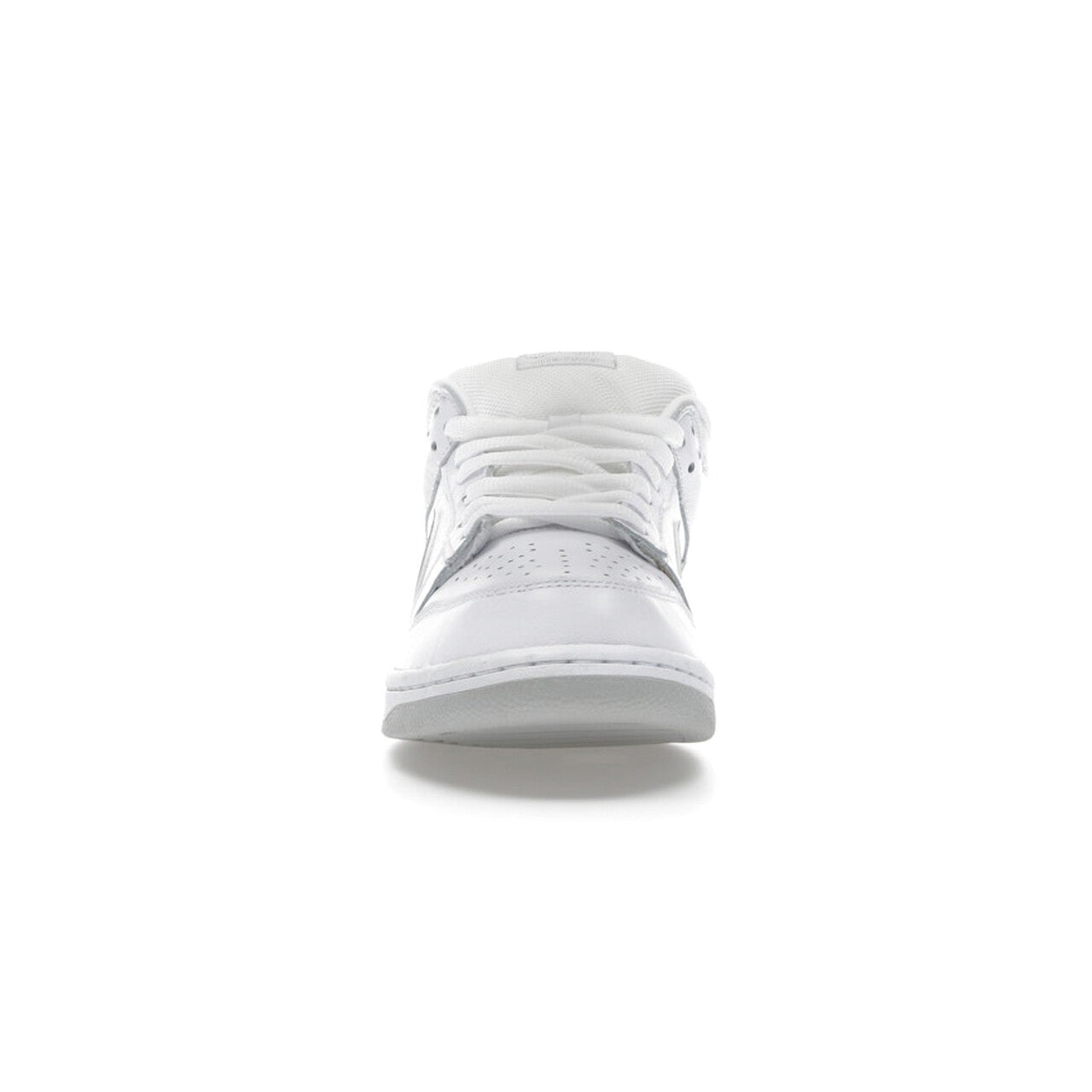 Nike SB Dunk Low Supreme 94 - White Metallic Silver