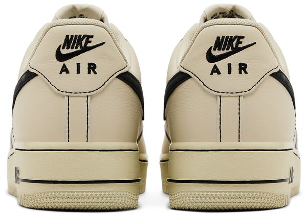 Nike Air Force 1 Low 07' LV8 - Light Khaki / Black