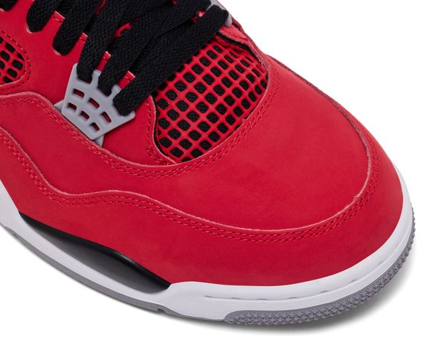 Air Jordan 4 Retro 'Toro Bravo' 2026