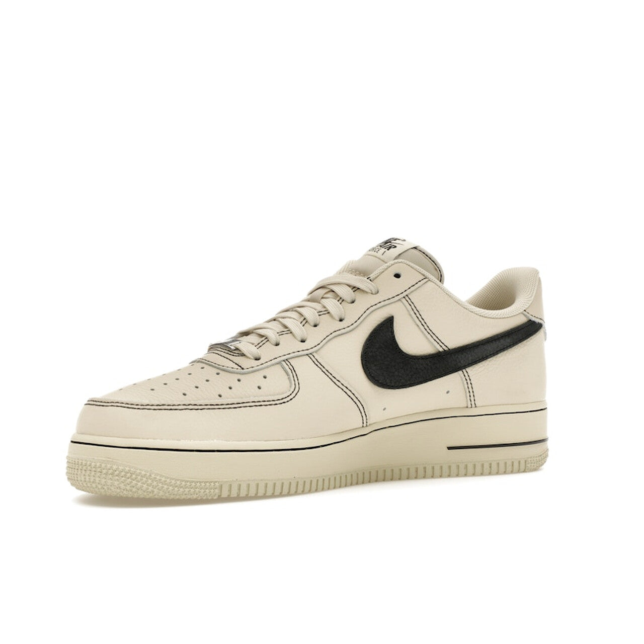 Nike Air Force 1 Low 07' LV8 - Light Khaki / Black