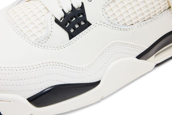 2026 Air Jordan 4 Retro 'Flight Club'