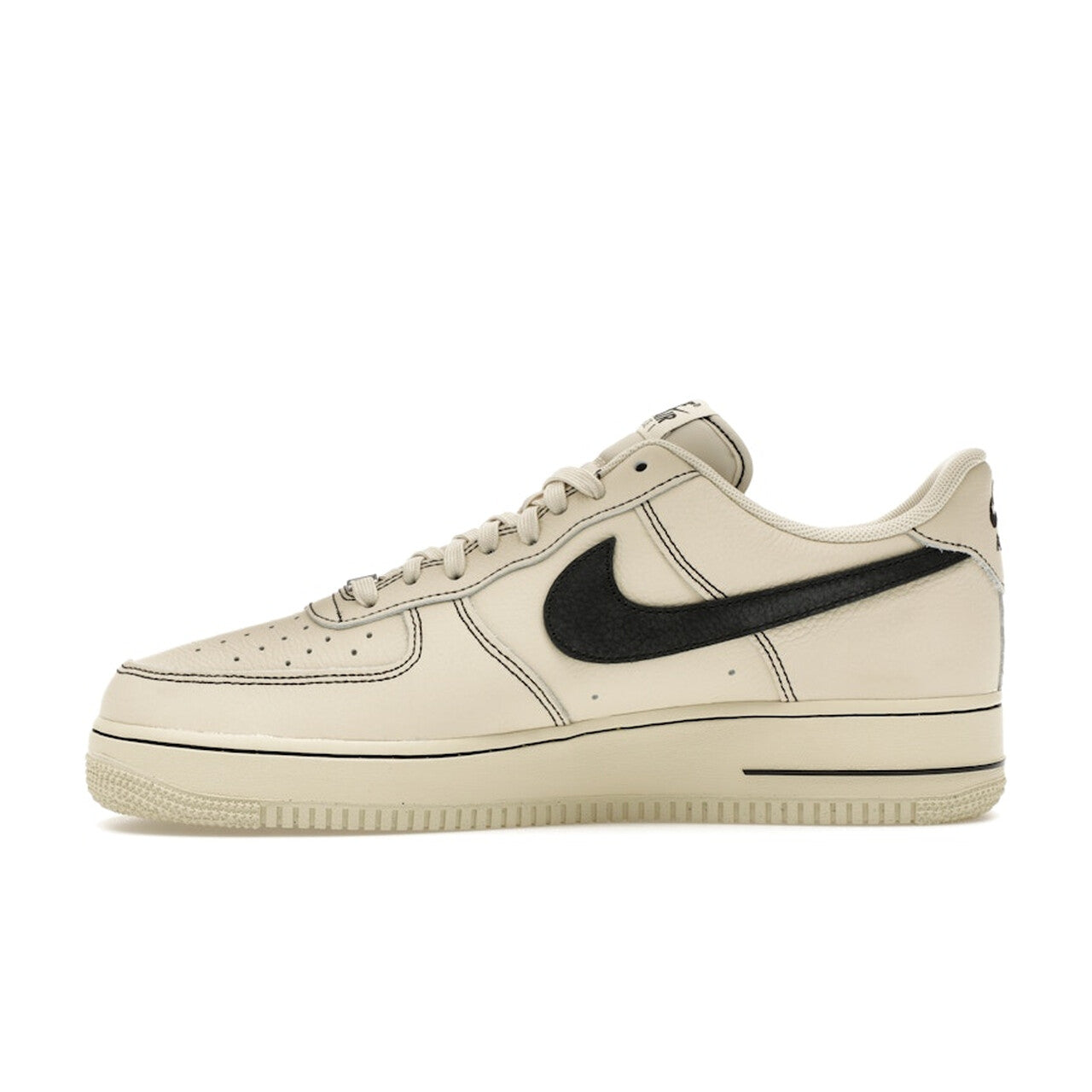 Nike Air Force 1 Low 07' LV8 - Light Khaki / Black