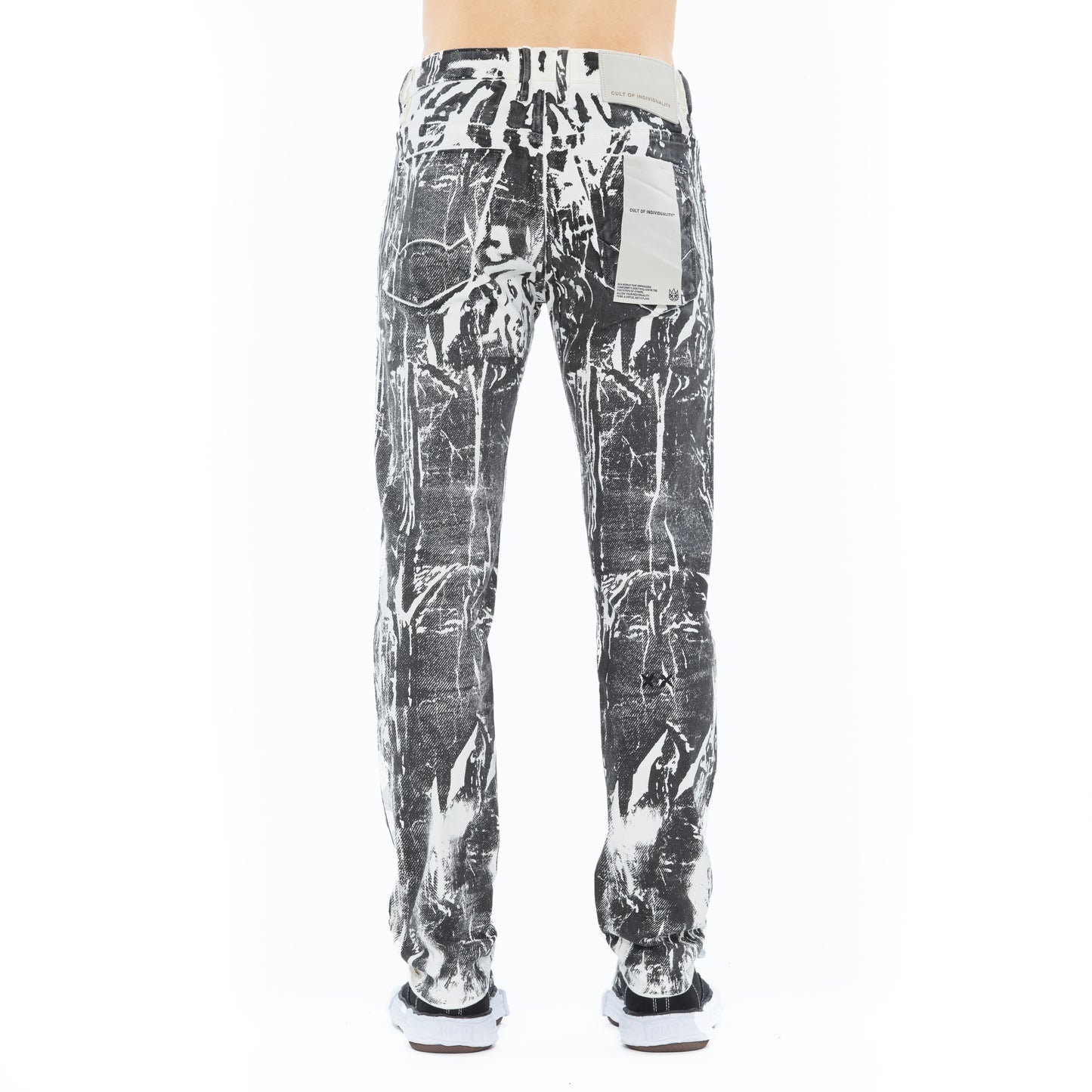 Cult Of Individuality Rocker Slim 602 Jeans-White / Black