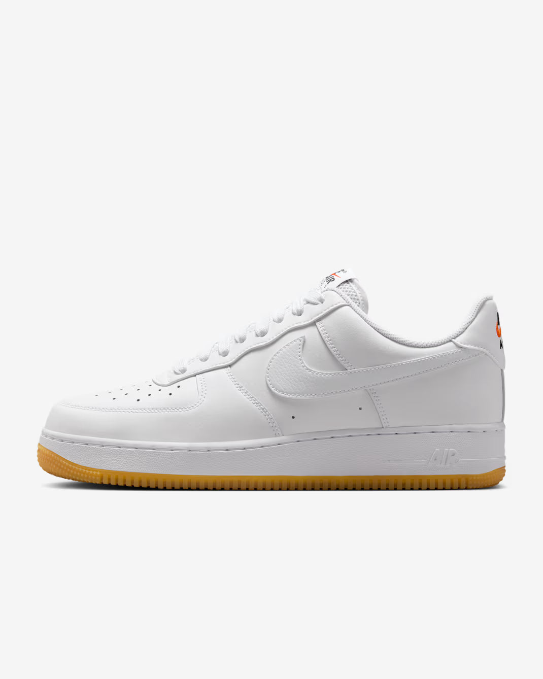 Nike Air Force 1 '07 LV8 - White / White-Gum Yellow